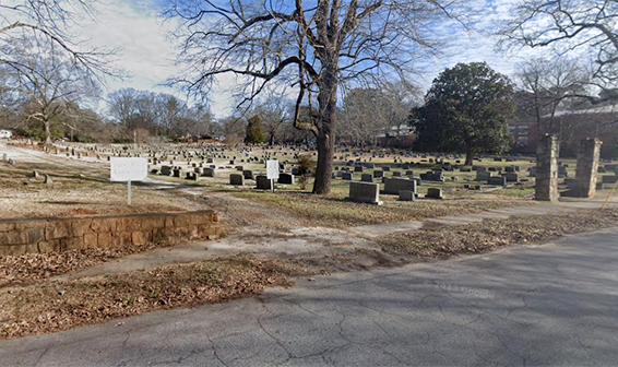 Cemetery entrance Cottage Grove Ave