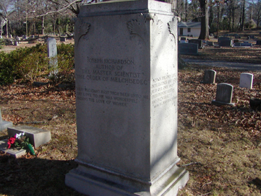 richardson_tomb2.jpg